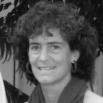 Linda-Bio-Photo-252x300-bw